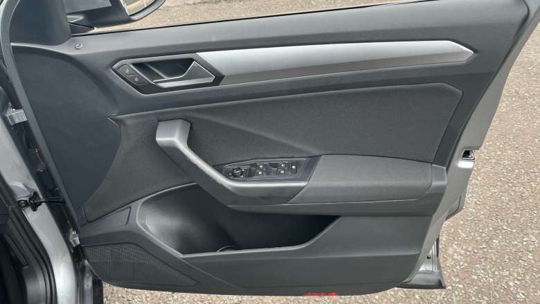 Volkswagen T-Roc 1.5 TSI Match 5dr Petrol Hatchback